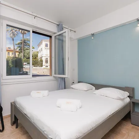 Immogroom - 2 Bedroom - Bright - Wifi - Terrace - Ac * كان