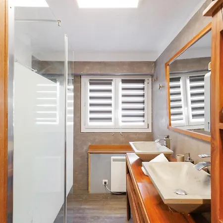شقة Immogroom - 2 Bedroom - Bright - Wifi - Terrace - Ac