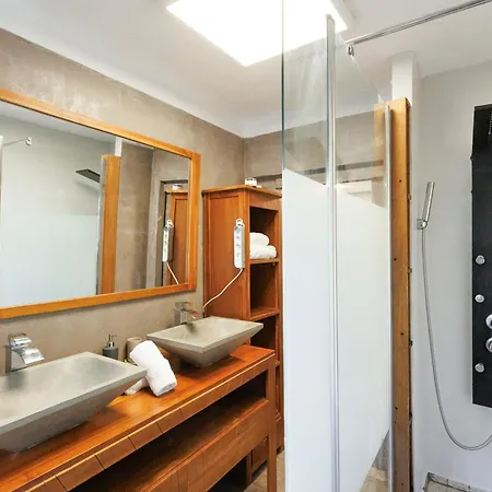 Immogroom - 2 Bedroom - Bright - Wifi - Terrace - Ac شقة